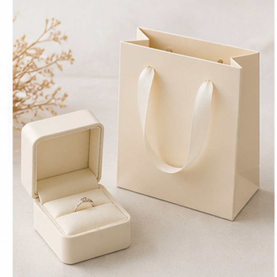 Hộp - túi trang sức ivory cán mờ